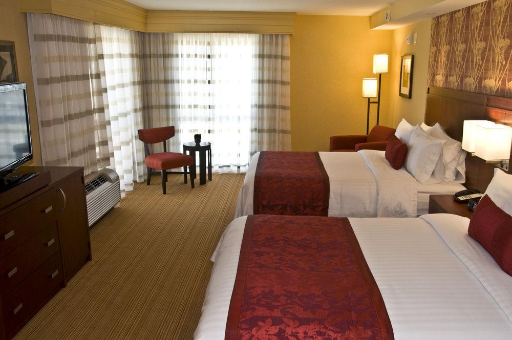 Courtyard By Marriott Owensboro Hotel Exterior photo